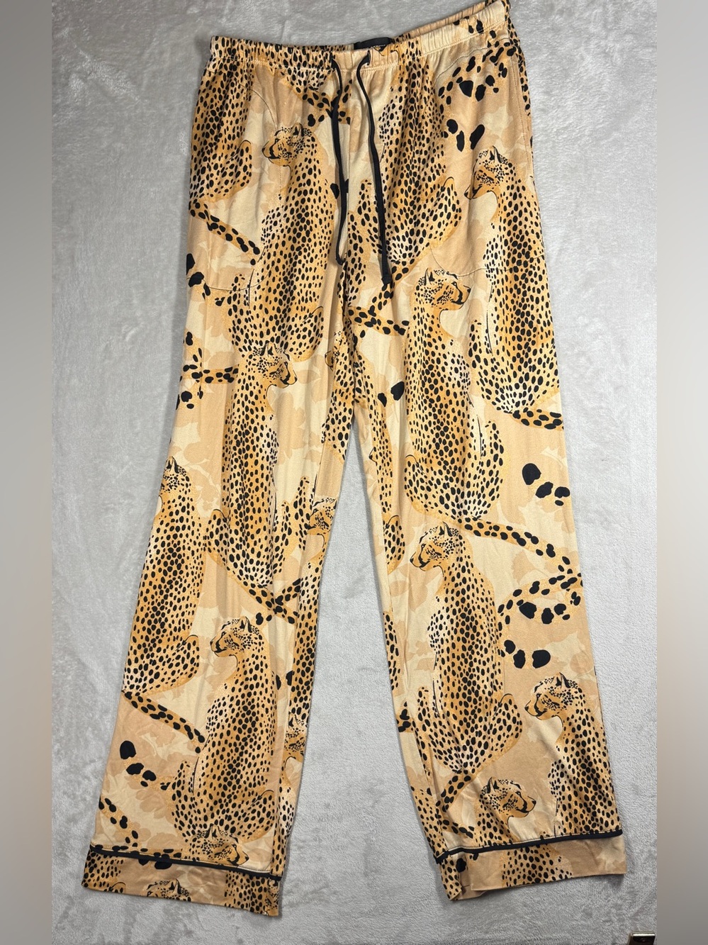 Room Service Cheetah Leopard Floral Tan Cream Black PJ Pajama Pants Size Small - Picture 2 of 16